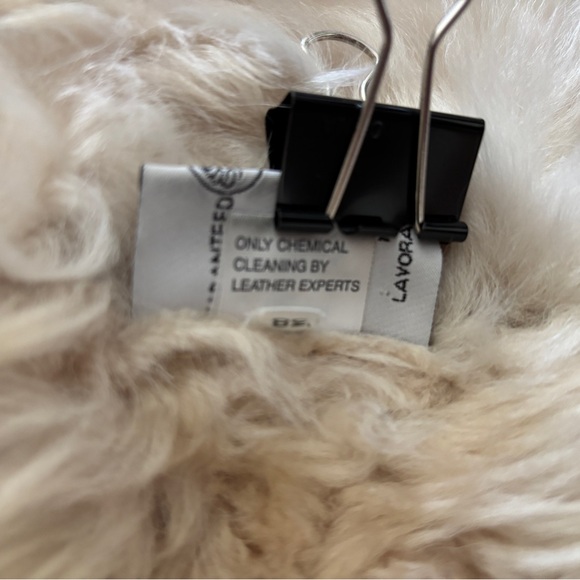 100% Shearling Full Length Camel/Ivory Vintage Coat - Picture 16 of 16